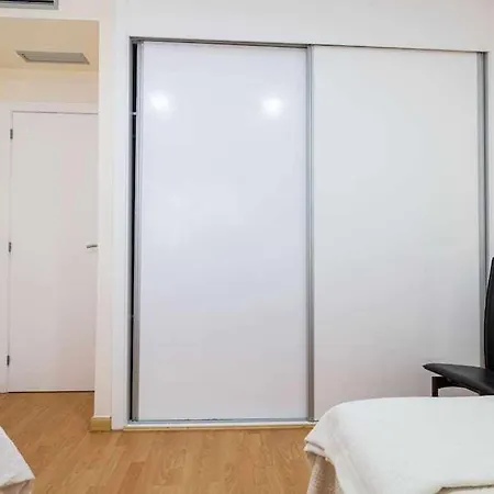 Moderno Tranquilo Con Piscina Y Jardin Apartment *