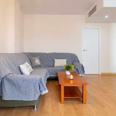 Moderno Tranquilo Con Piscina Y Jardin Apartman